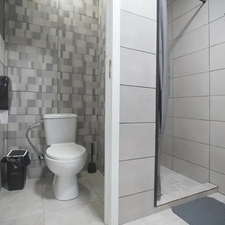 Hostel Aerostay Moreira (Porto)