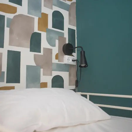 Aerostay Hostel *