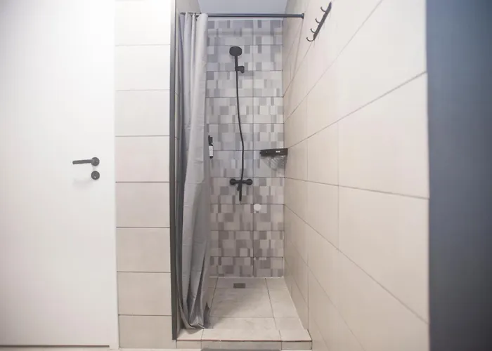 Aerostay Хостел