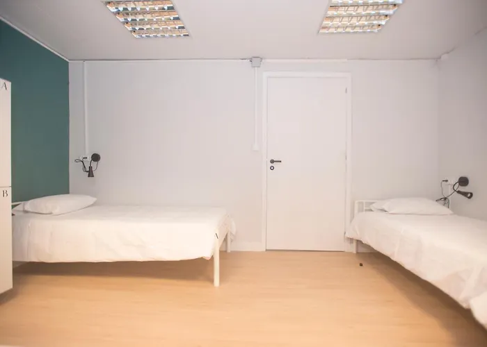 Хостел Aerostay Морейра